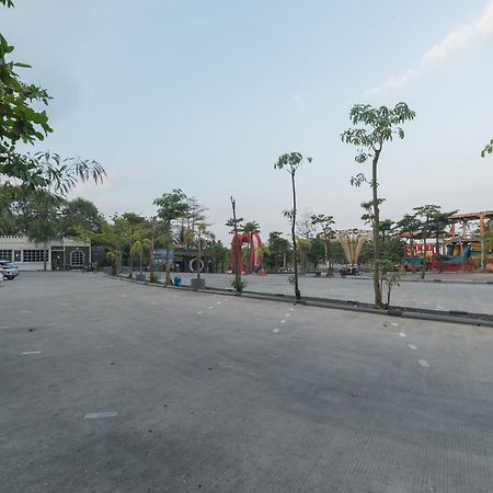 Urbanview Hotel Cianjur City Park By Reddoorz Zewnętrze zdjęcie