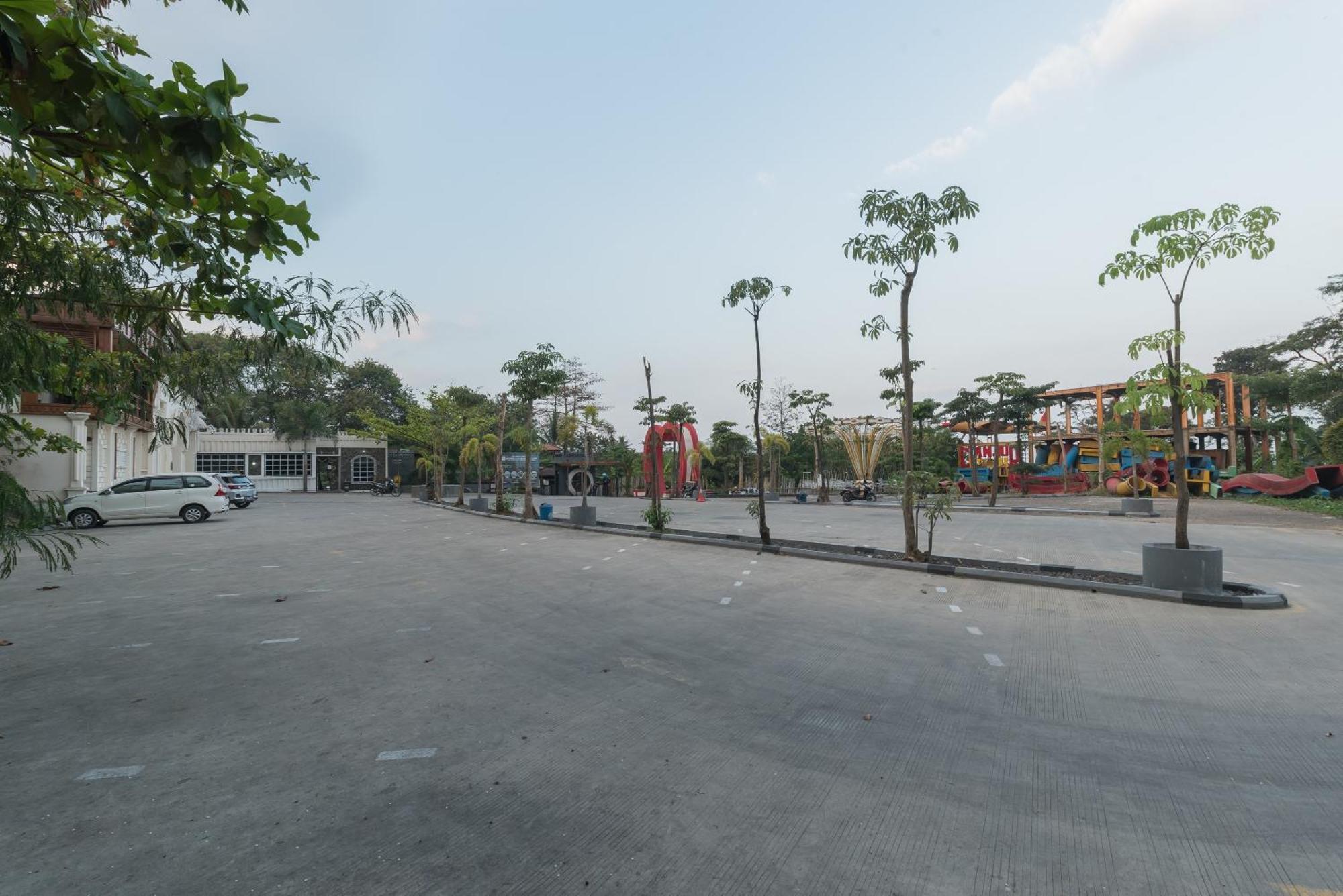 Urbanview Hotel Cianjur City Park By Reddoorz Zewnętrze zdjęcie