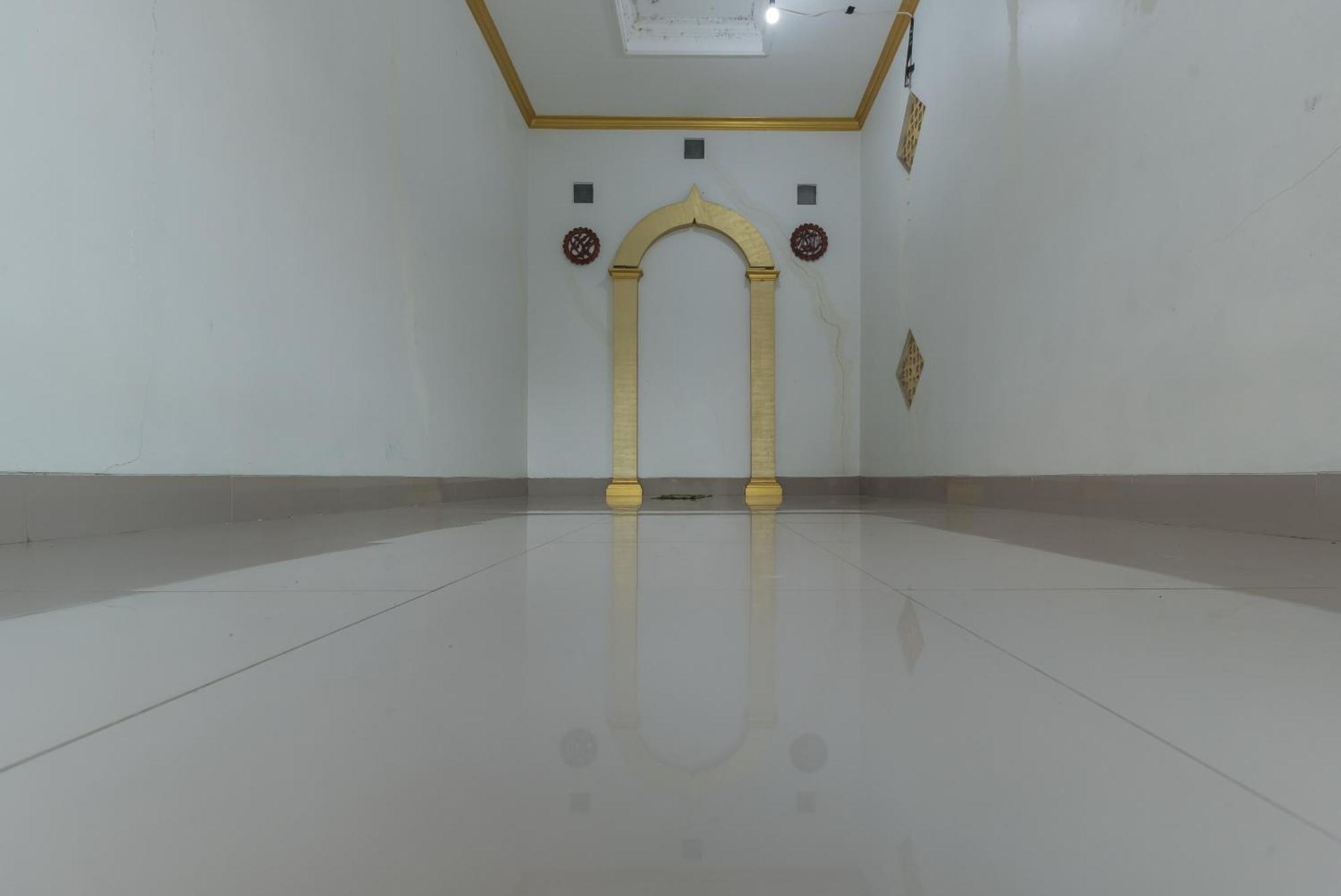 Urbanview Hotel Cianjur City Park By Reddoorz Zewnętrze zdjęcie
