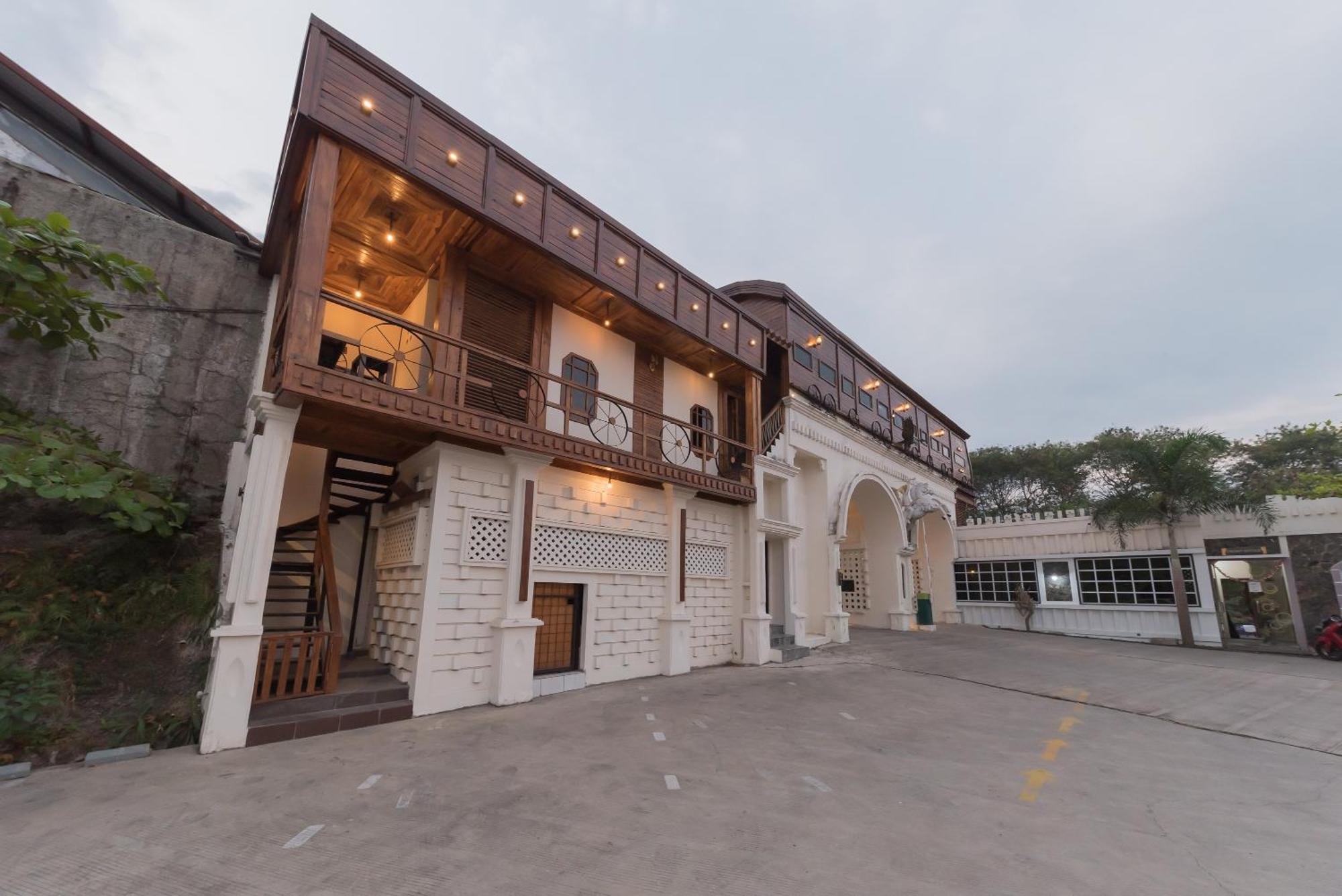 Urbanview Hotel Cianjur City Park By Reddoorz Zewnętrze zdjęcie