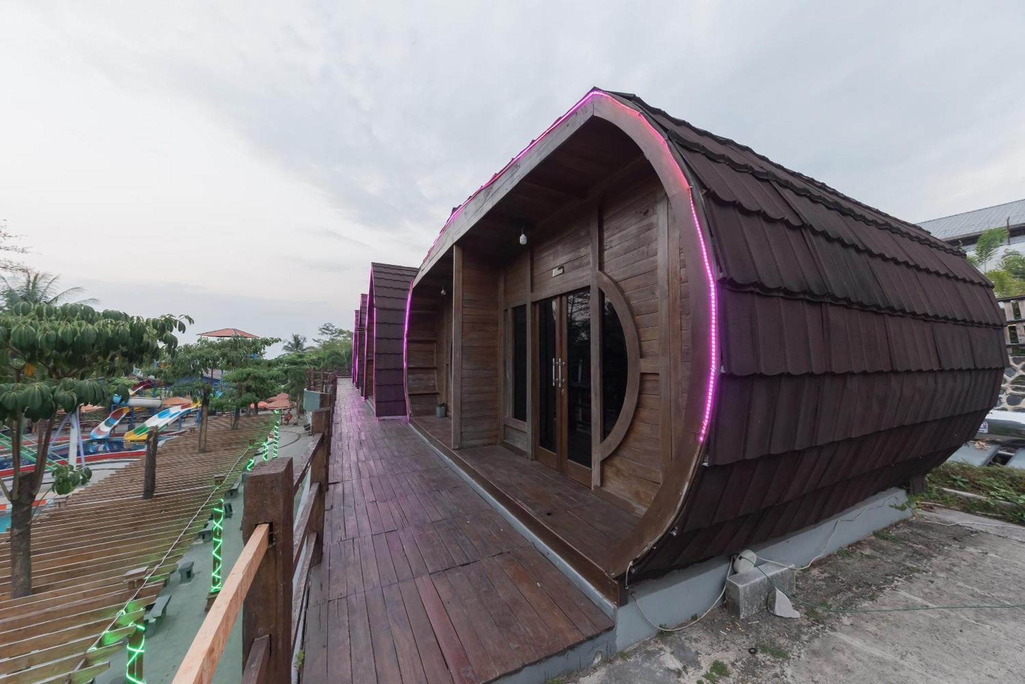 Urbanview Hotel Cianjur City Park By Reddoorz Zewnętrze zdjęcie